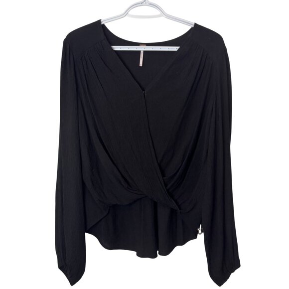 Free People black faux wrap hi-low pleated long sleeve top size XS - Picture 4 of 9